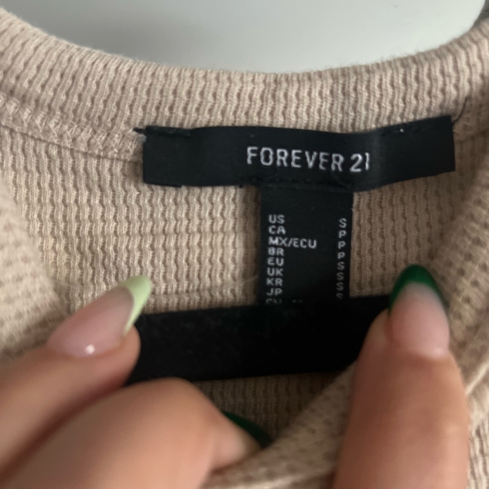 Tank top. - Picture 2 of 2